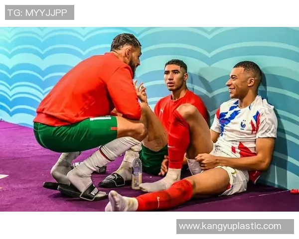 足球明星悲剧落幕背后的故事与启示揭示人生的无常与奋斗的意义 足球明星悲剧落幕背后的故事与启示揭示人生的无常与奋斗的意义