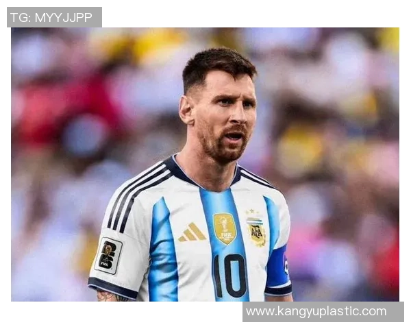 足球明星名字中的格局与魅力探讨如何影响球迷心中的偶像地位 足球明星名字中的格局与魅力探讨如何影响球迷心中的偶像地位