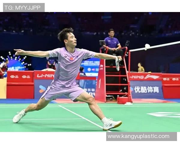 重庆羽毛球队在大师赛中的精彩表现与实力分析 重庆羽毛球队在大师赛中的精彩表现与实力分析